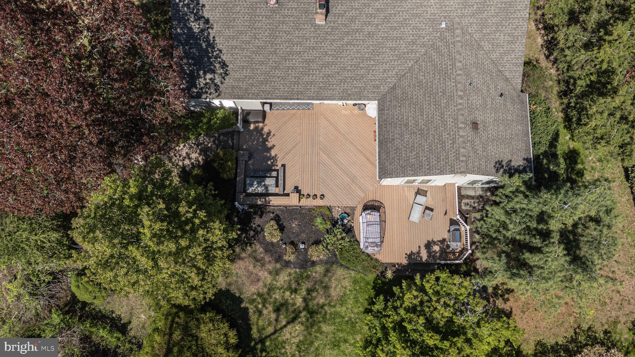 PARK TOWN ESTATES - Residential