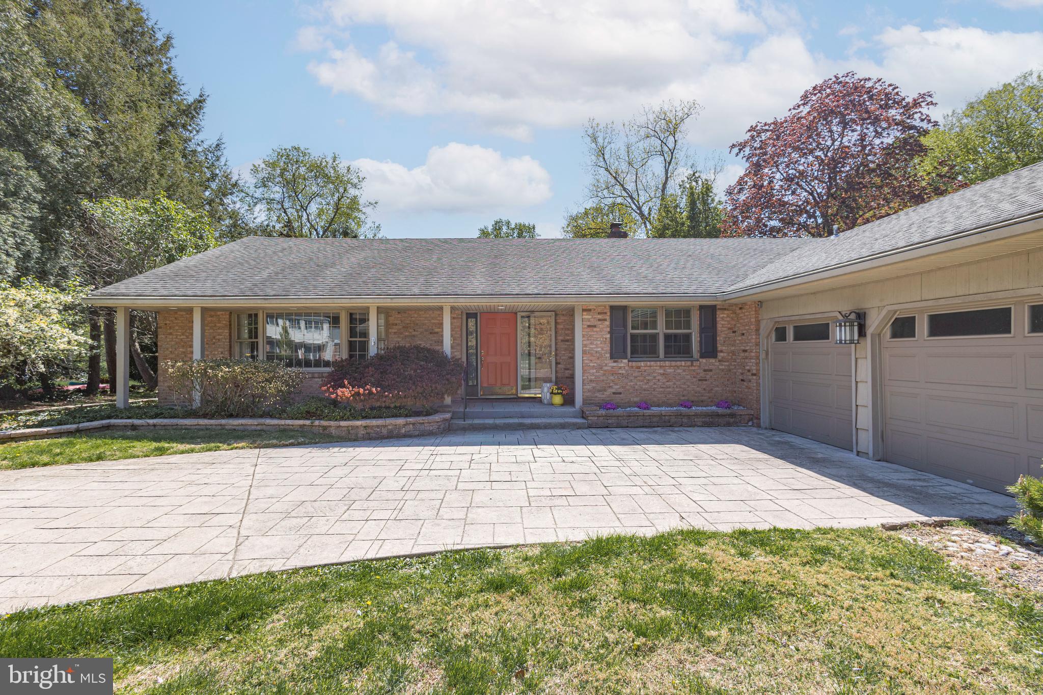 PARK TOWN ESTATES - Residential