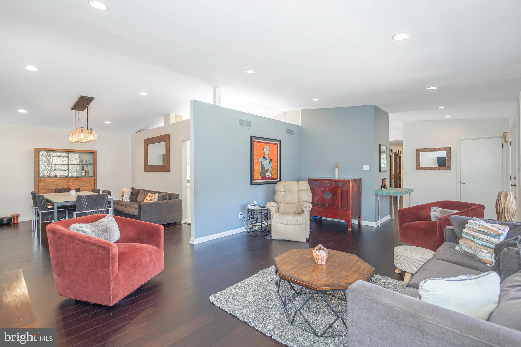 PARK TOWN ESTATES - Residential