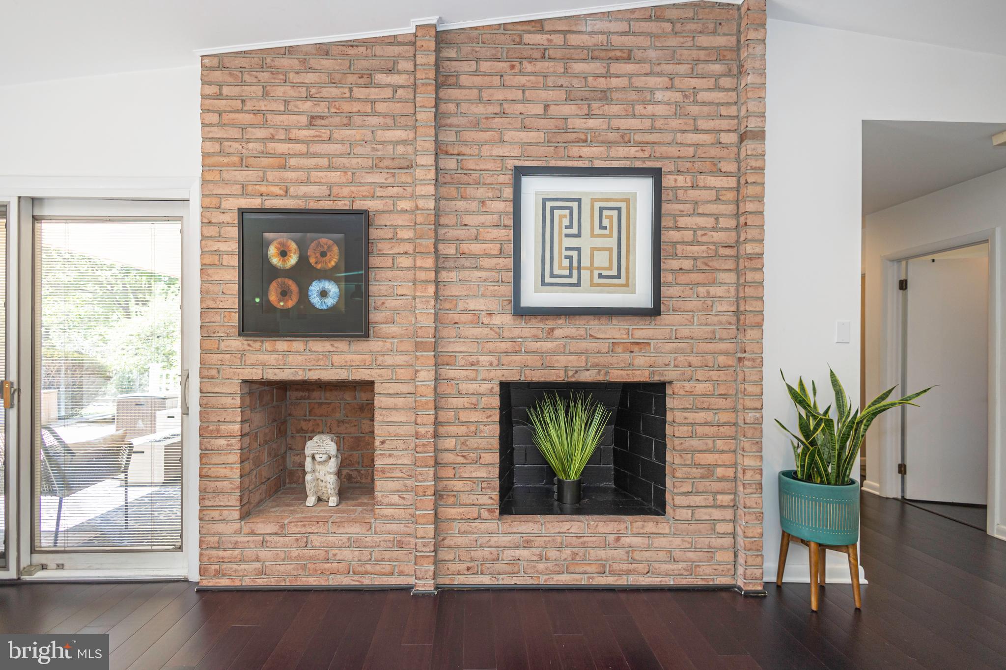 PARK TOWN ESTATES - Residential