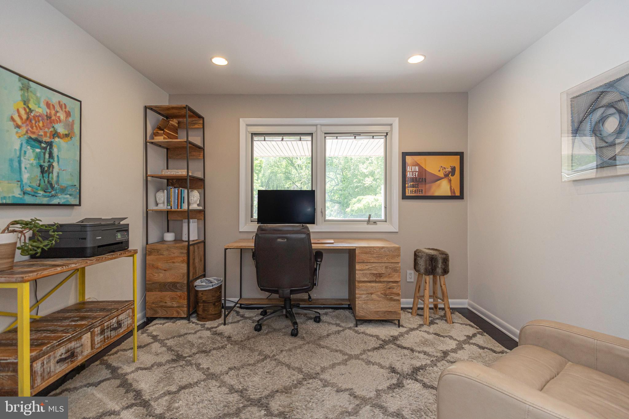 PARK TOWN ESTATES - Residential