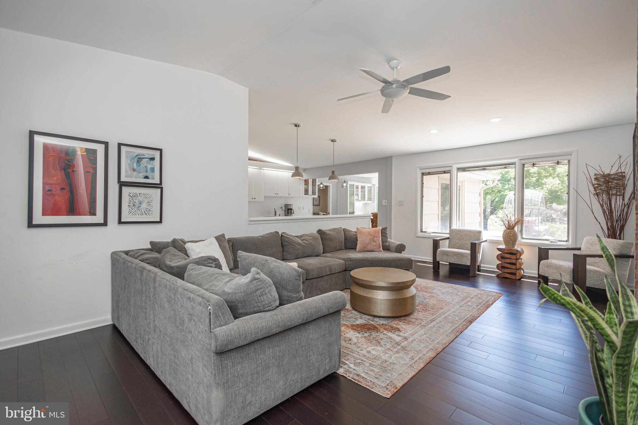 PARK TOWN ESTATES - Residential