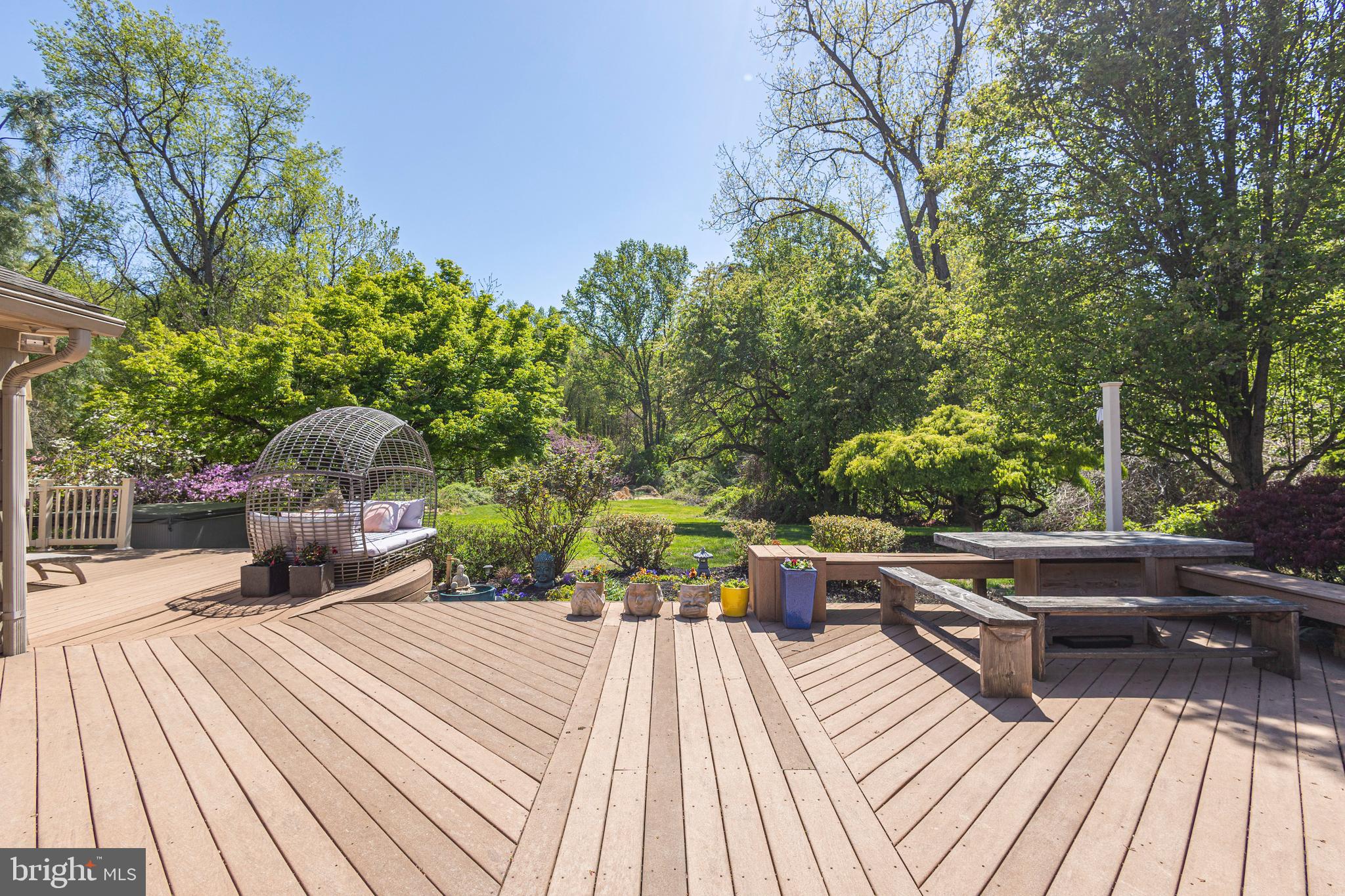 PARK TOWN ESTATES - Residential