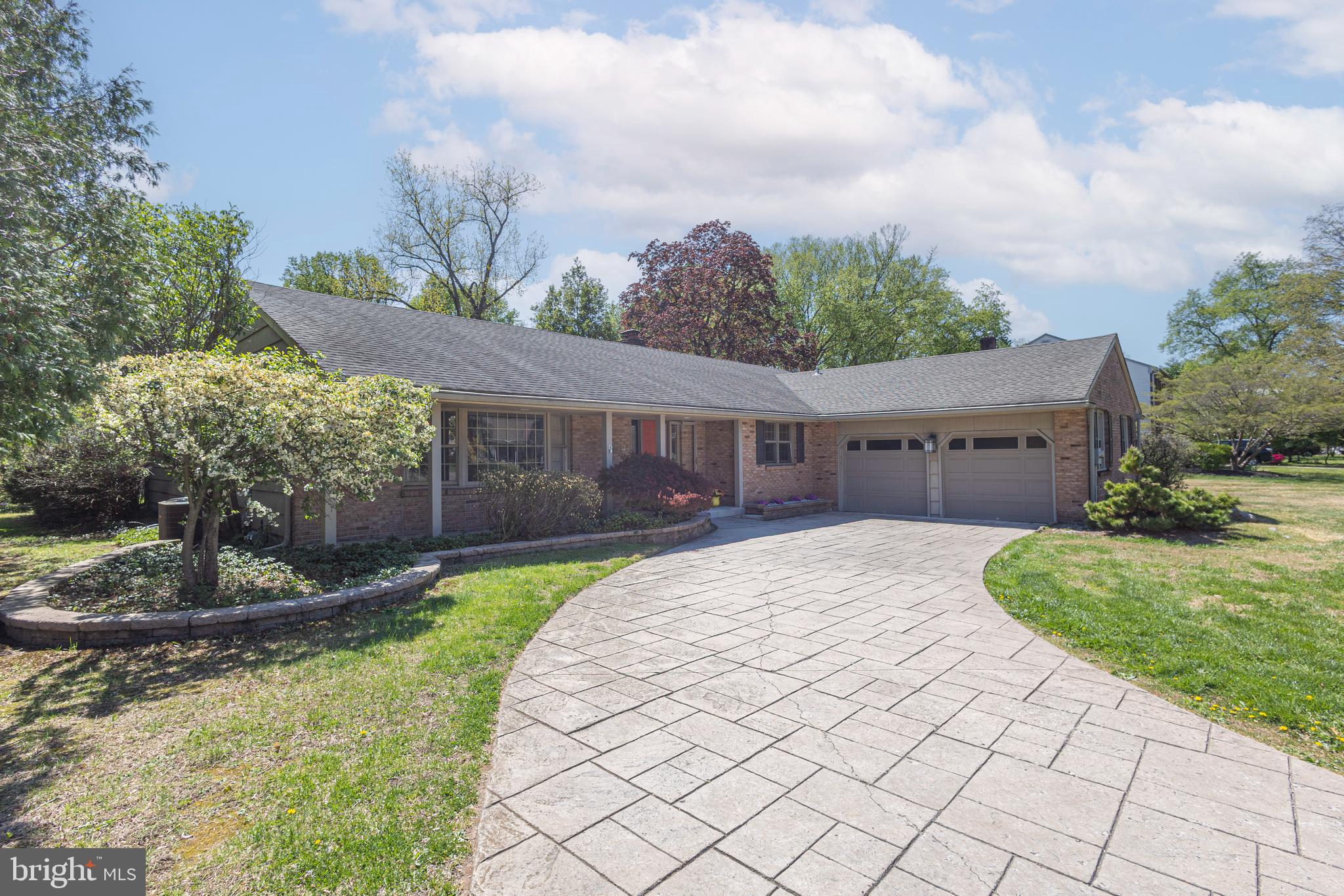 PARK TOWN ESTATES - Residential