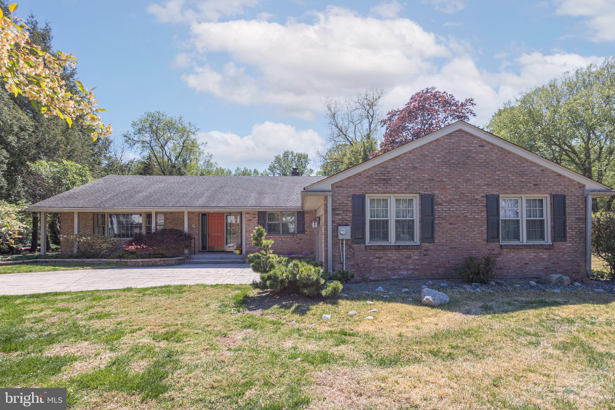 PARK TOWN ESTATES - Residential