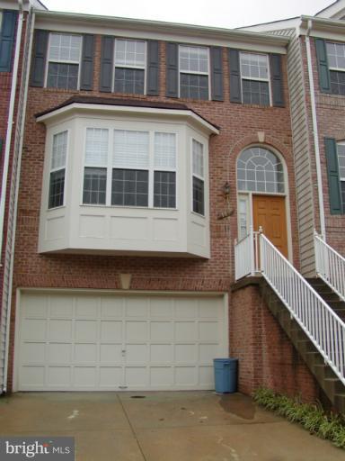Townhouse For Rent - 165 Spencer Terrace<br/> LEESBURG, VA 20175