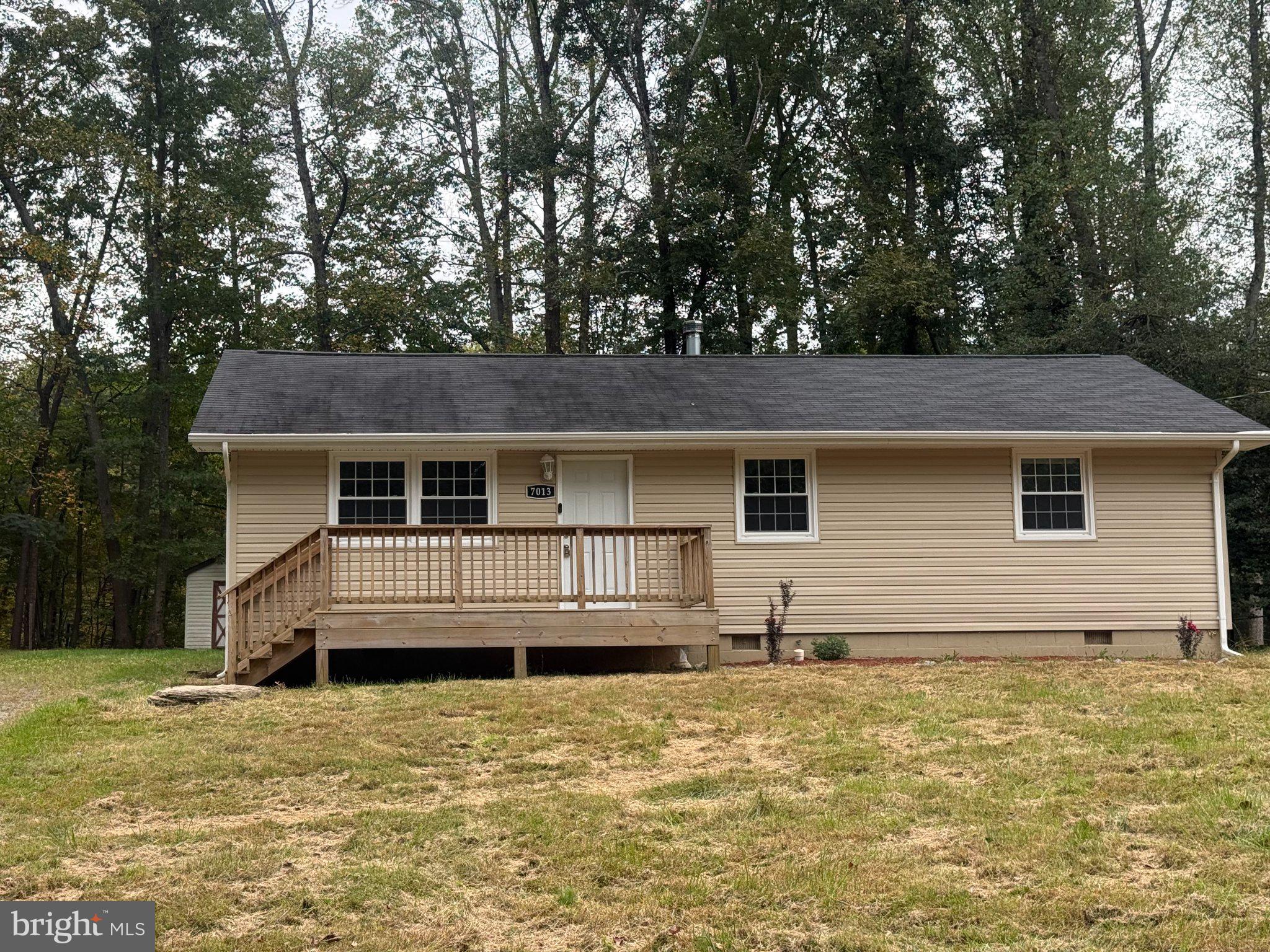 7013 TRAILS END ROAD