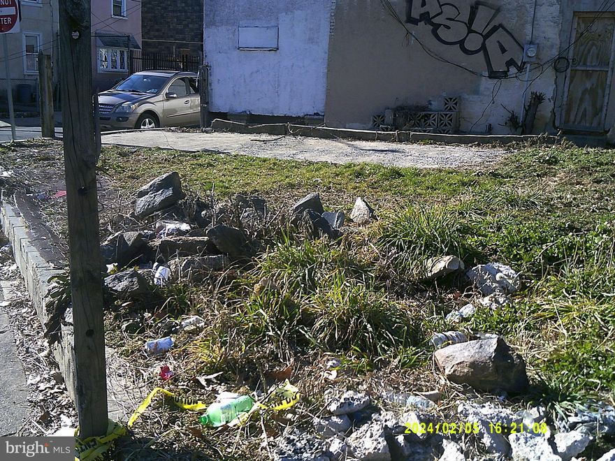 Seller is related to Agent.