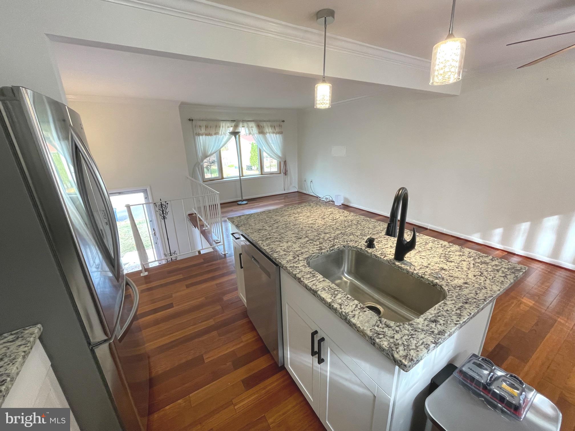 DALE CITY - Residential Lease