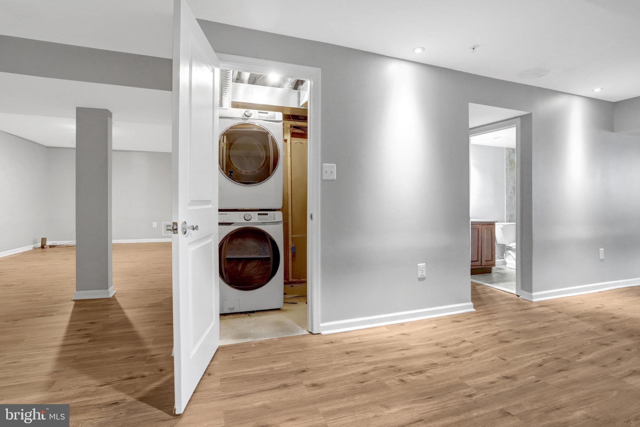 TANTALLON HILLS - Residential Lease