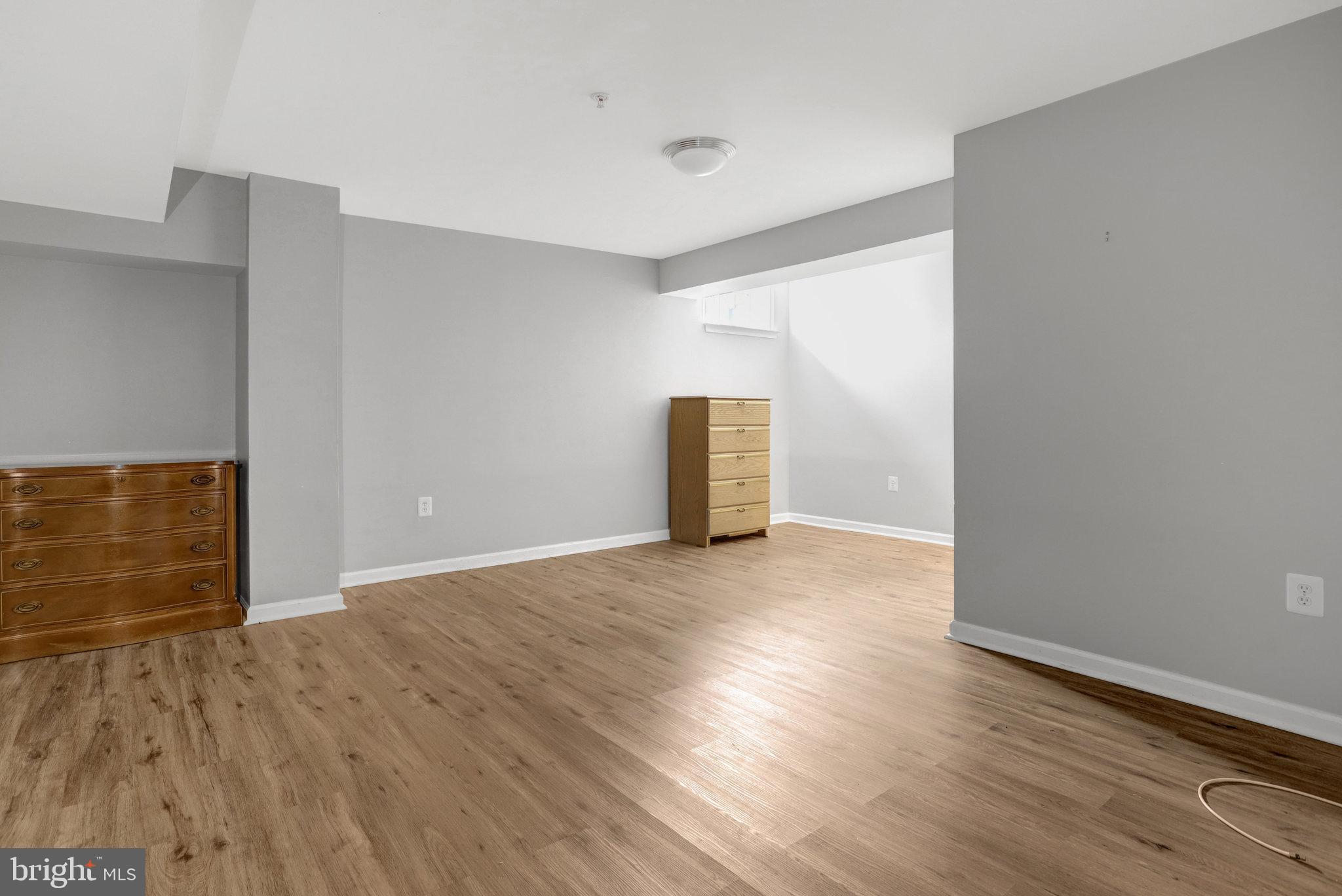 TANTALLON HILLS - Residential Lease