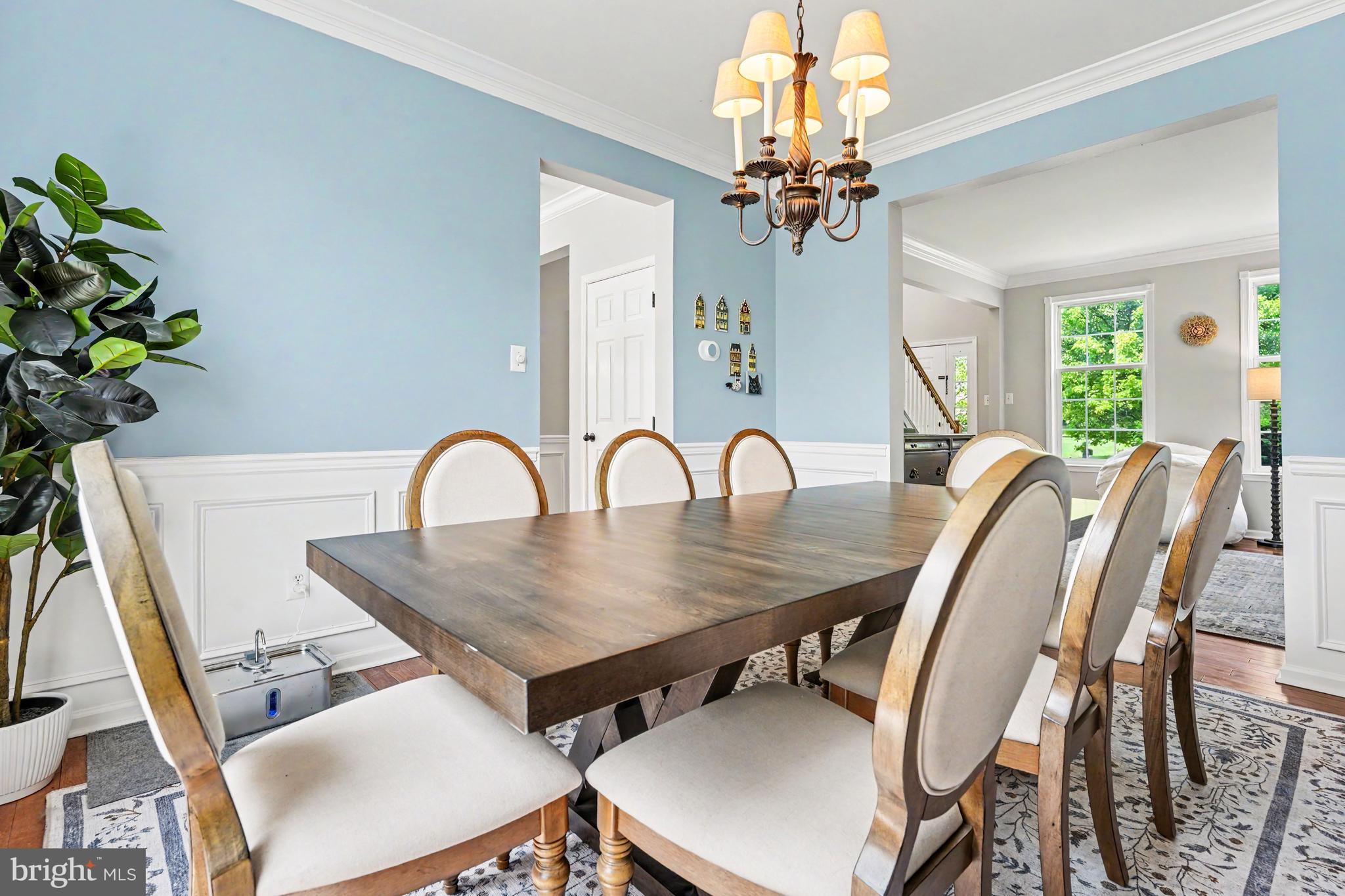HAWTHORNE LANE - Residential