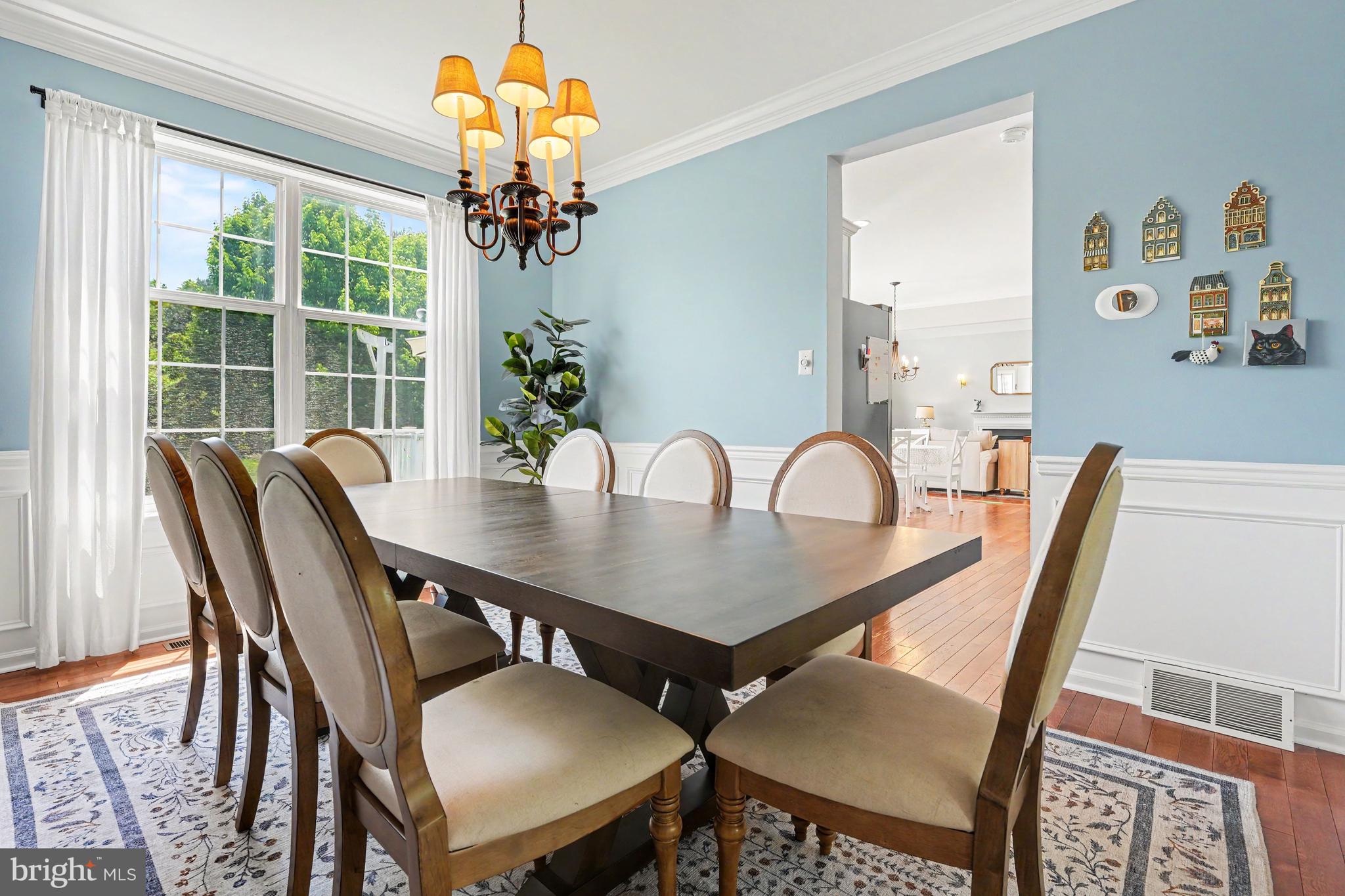 HAWTHORNE LANE - Residential