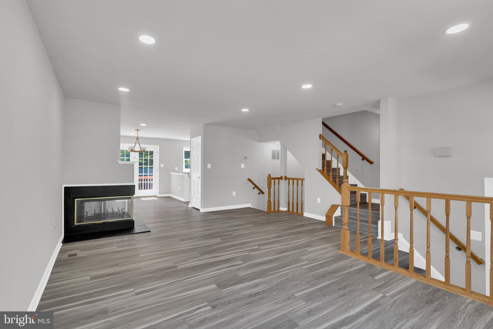 7635 MONITOR COURT