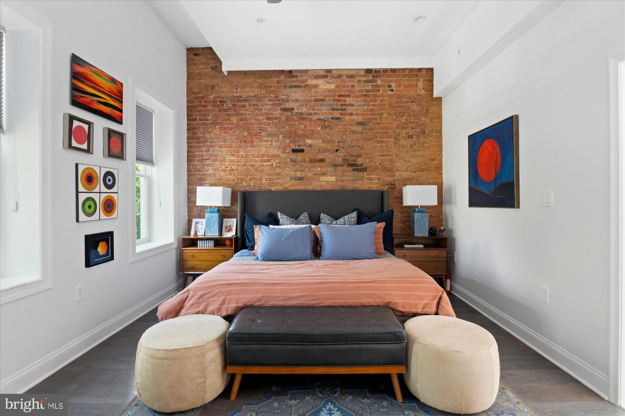 LOGAN CIRCLE - Residential