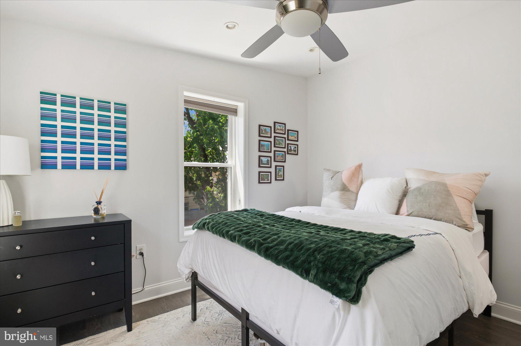 LOGAN CIRCLE - Residential