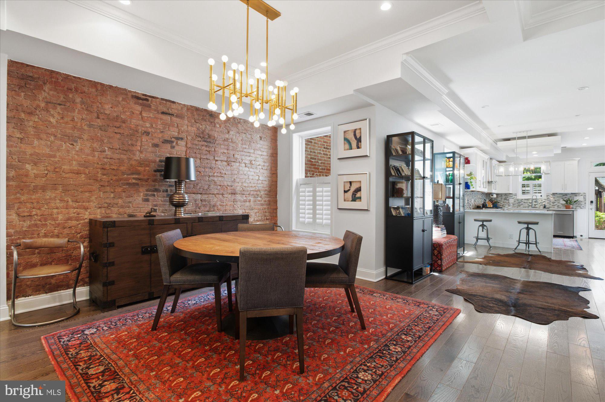 LOGAN CIRCLE - Residential