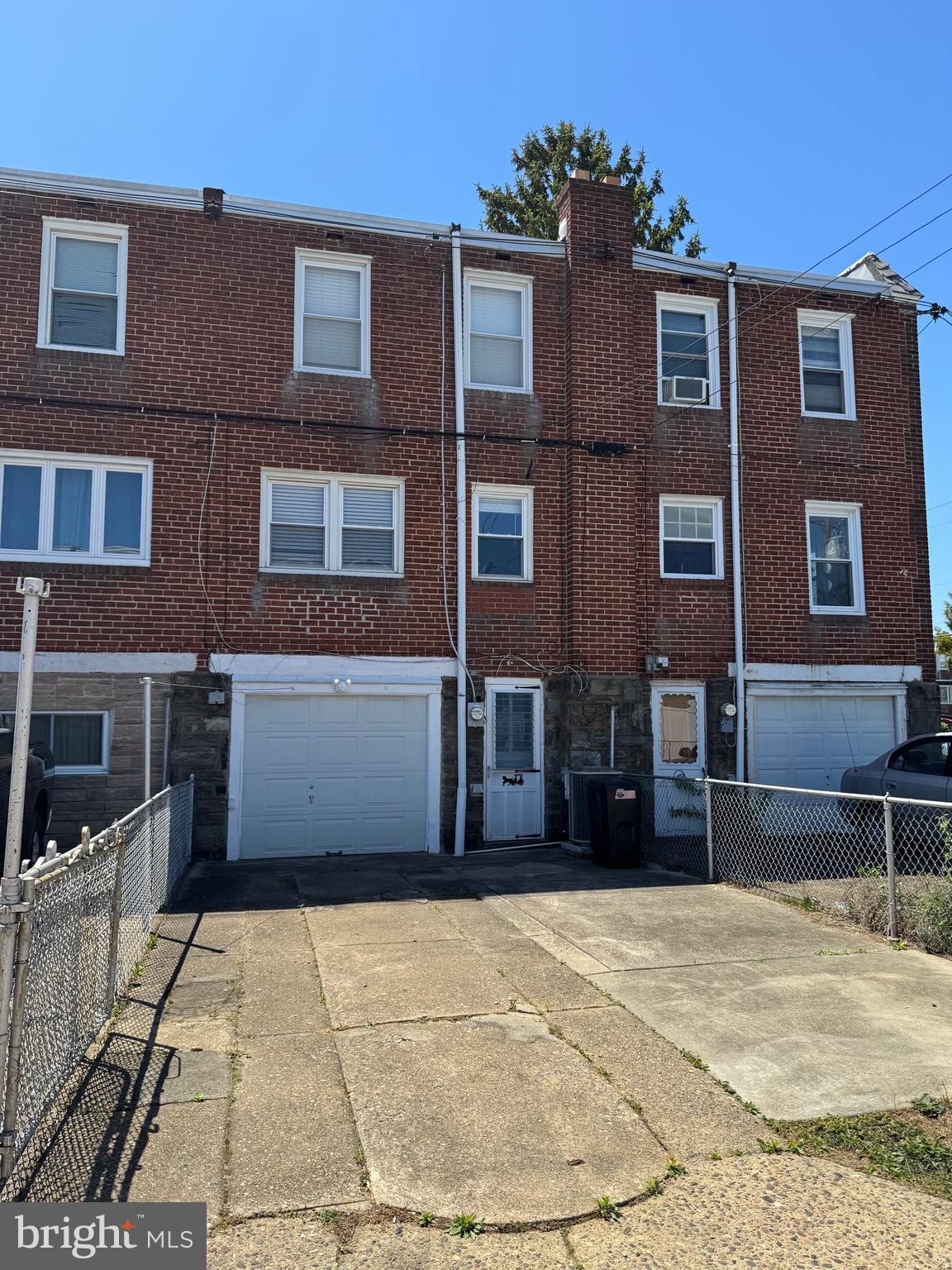 MAYFAIR (WEST) - Residential Lease