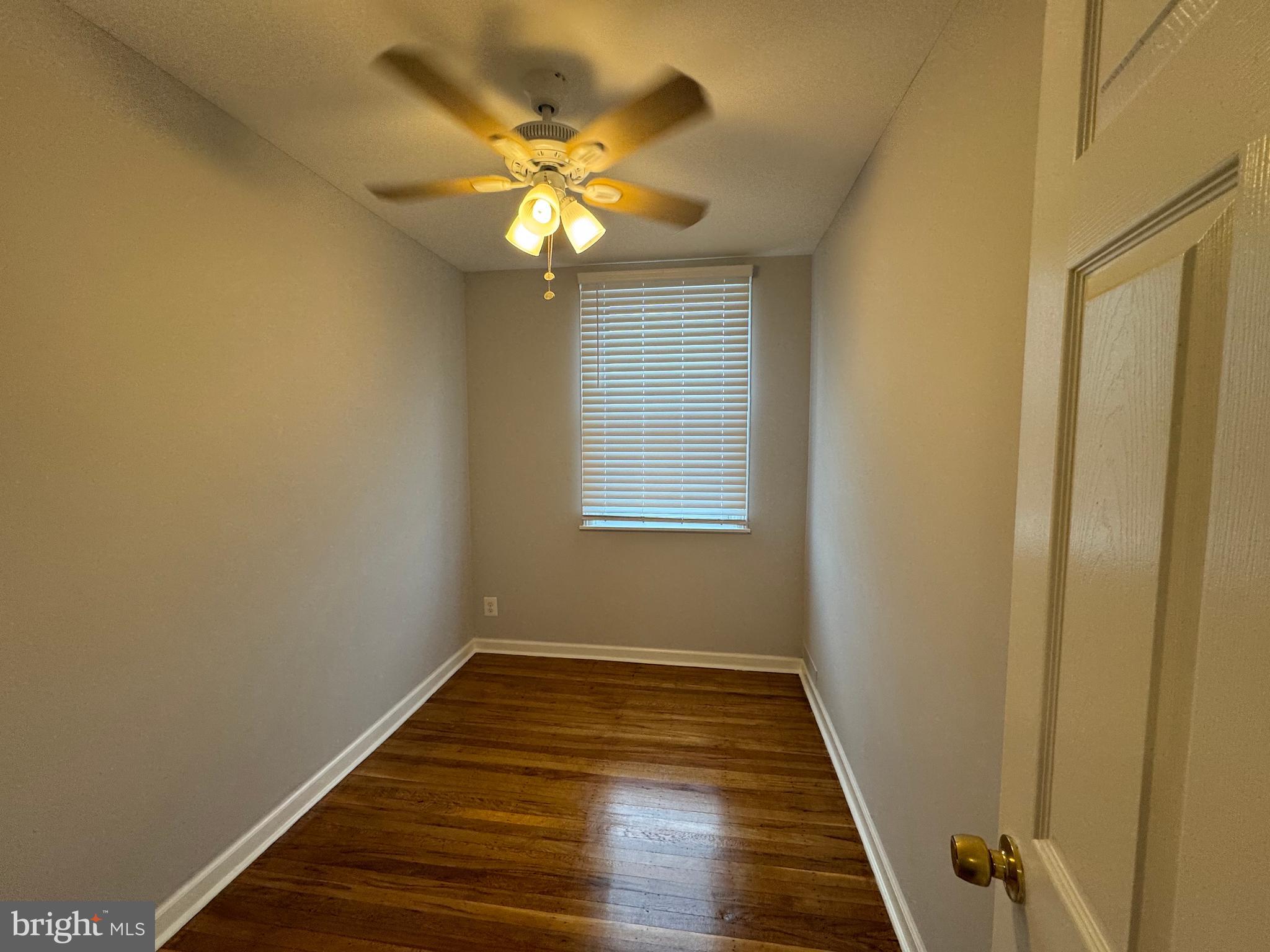 MAYFAIR (WEST) - Residential Lease