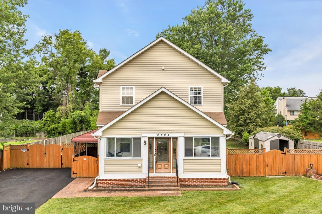 Photo of 8604 Woodlawn Court, ALEXANDRIA, VA 22309 (MLS # VAFX2337970)