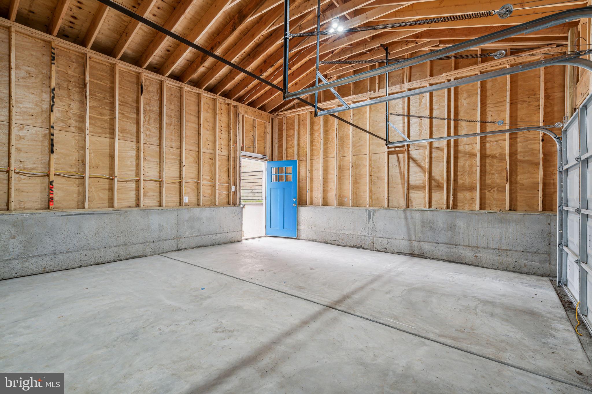 GERMANTOWN - Residential