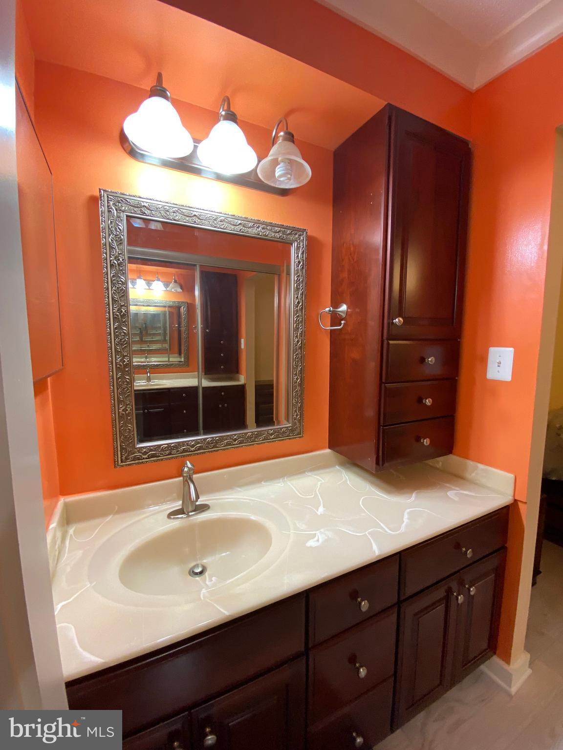 THE COVE - Residential