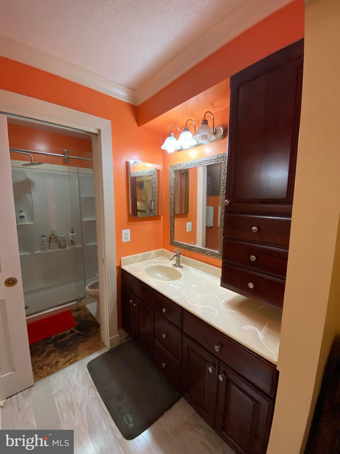 THE COVE - Residential