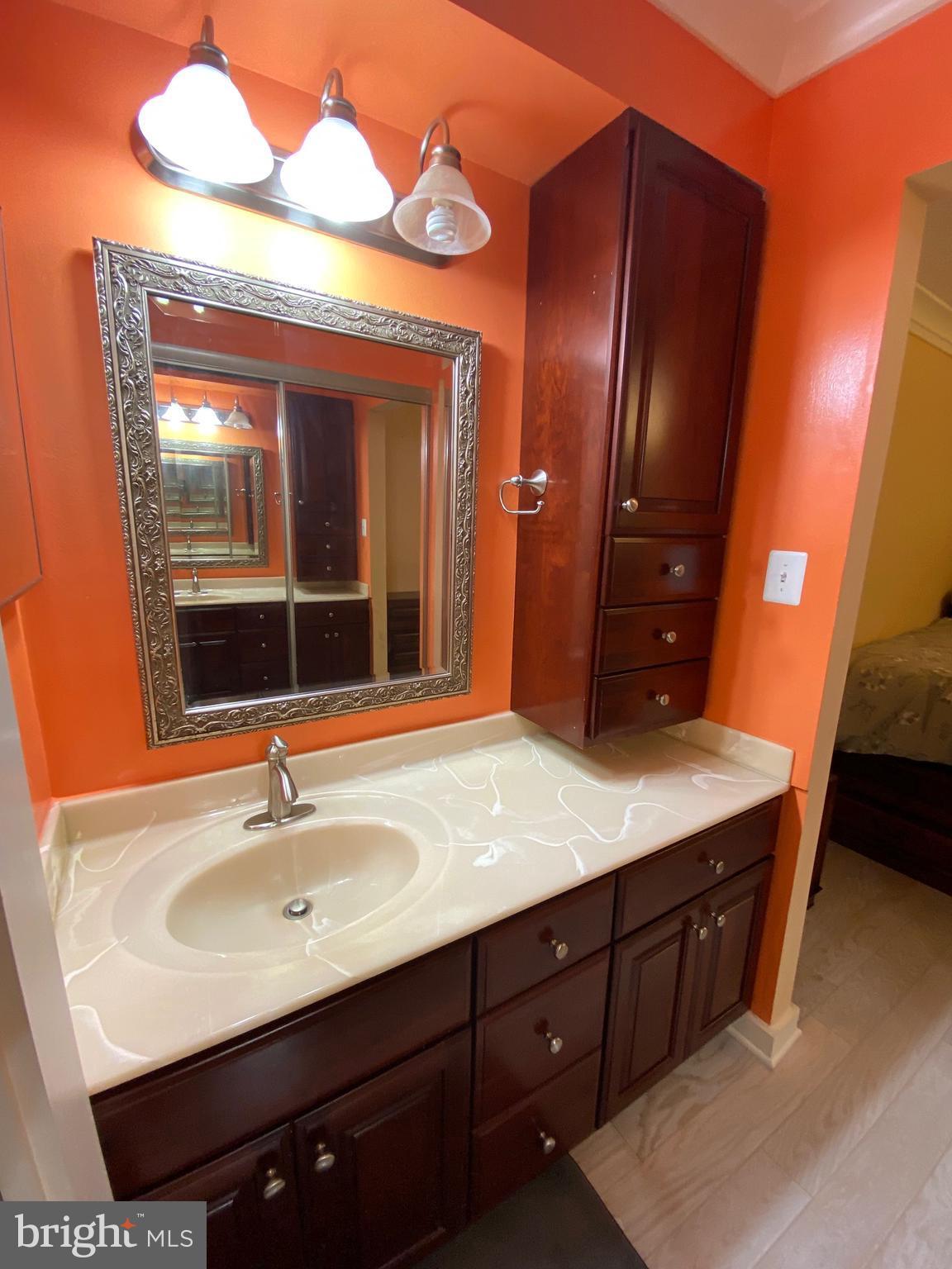 THE COVE - Residential