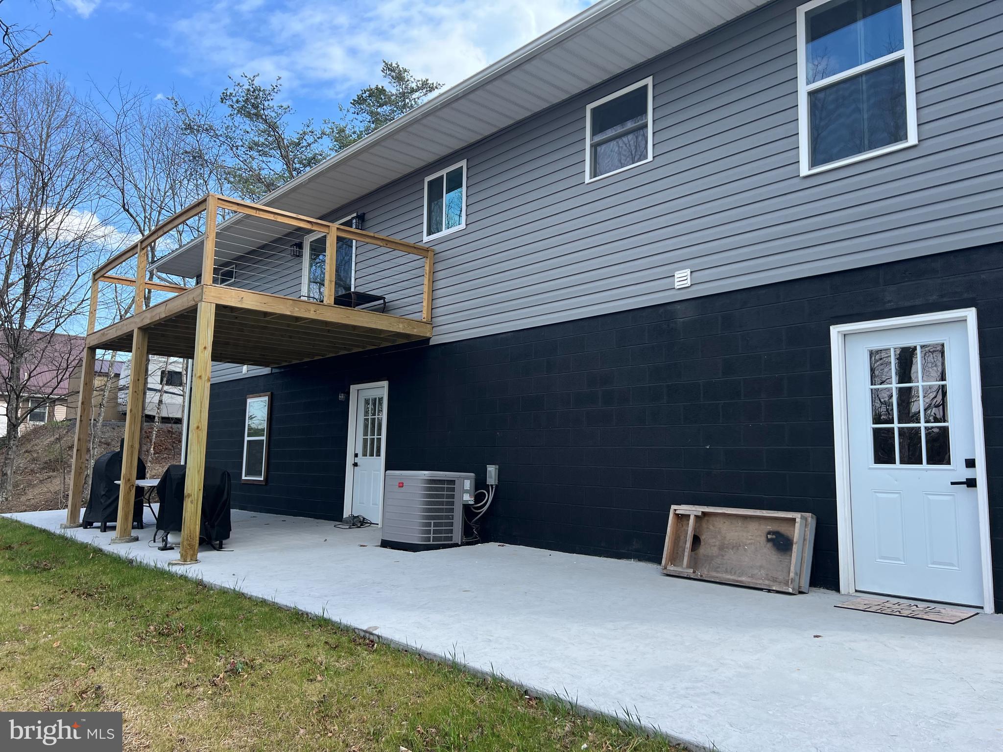 WINDOVER HILLS - Residential