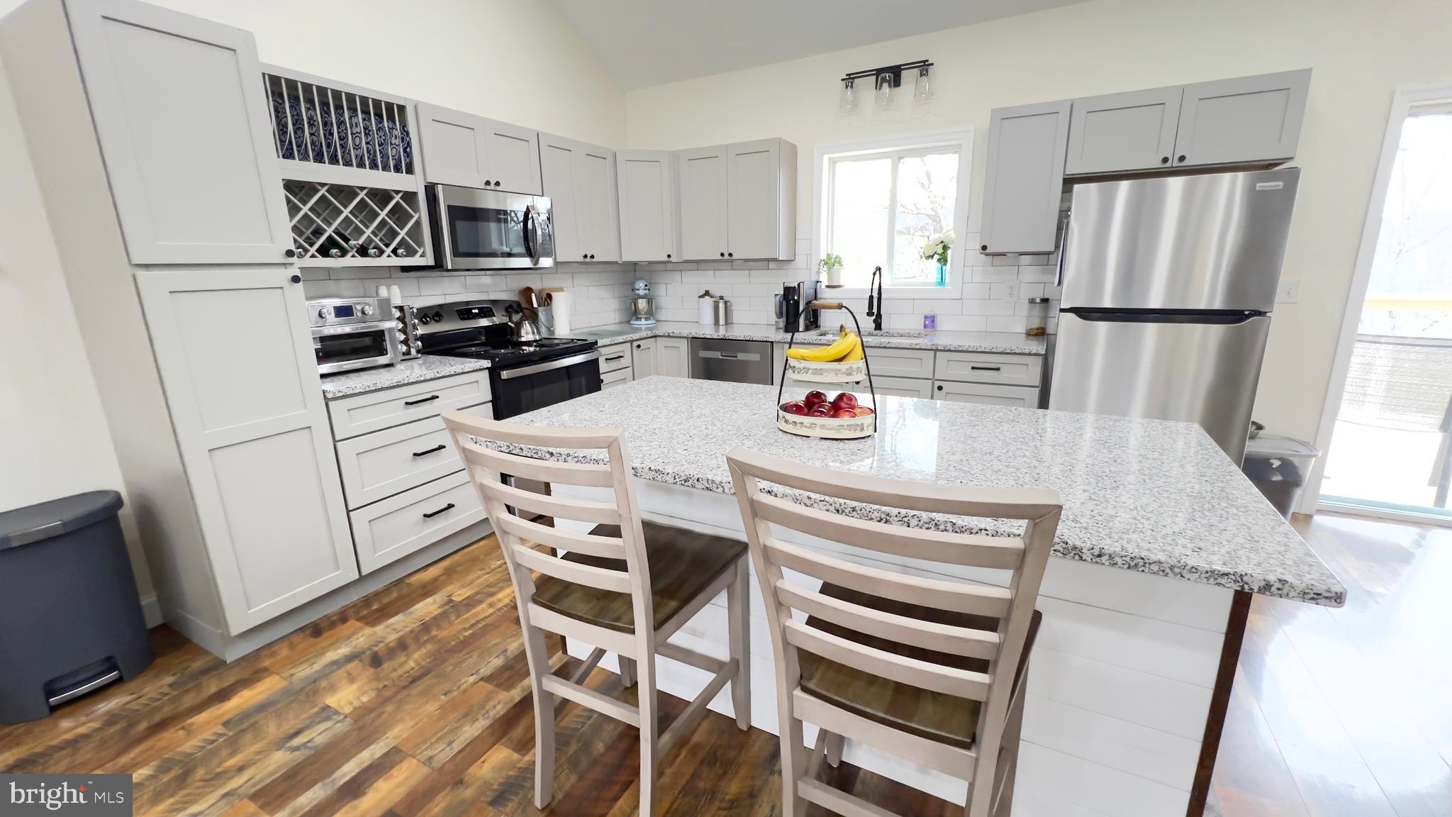 WINDOVER HILLS - Residential