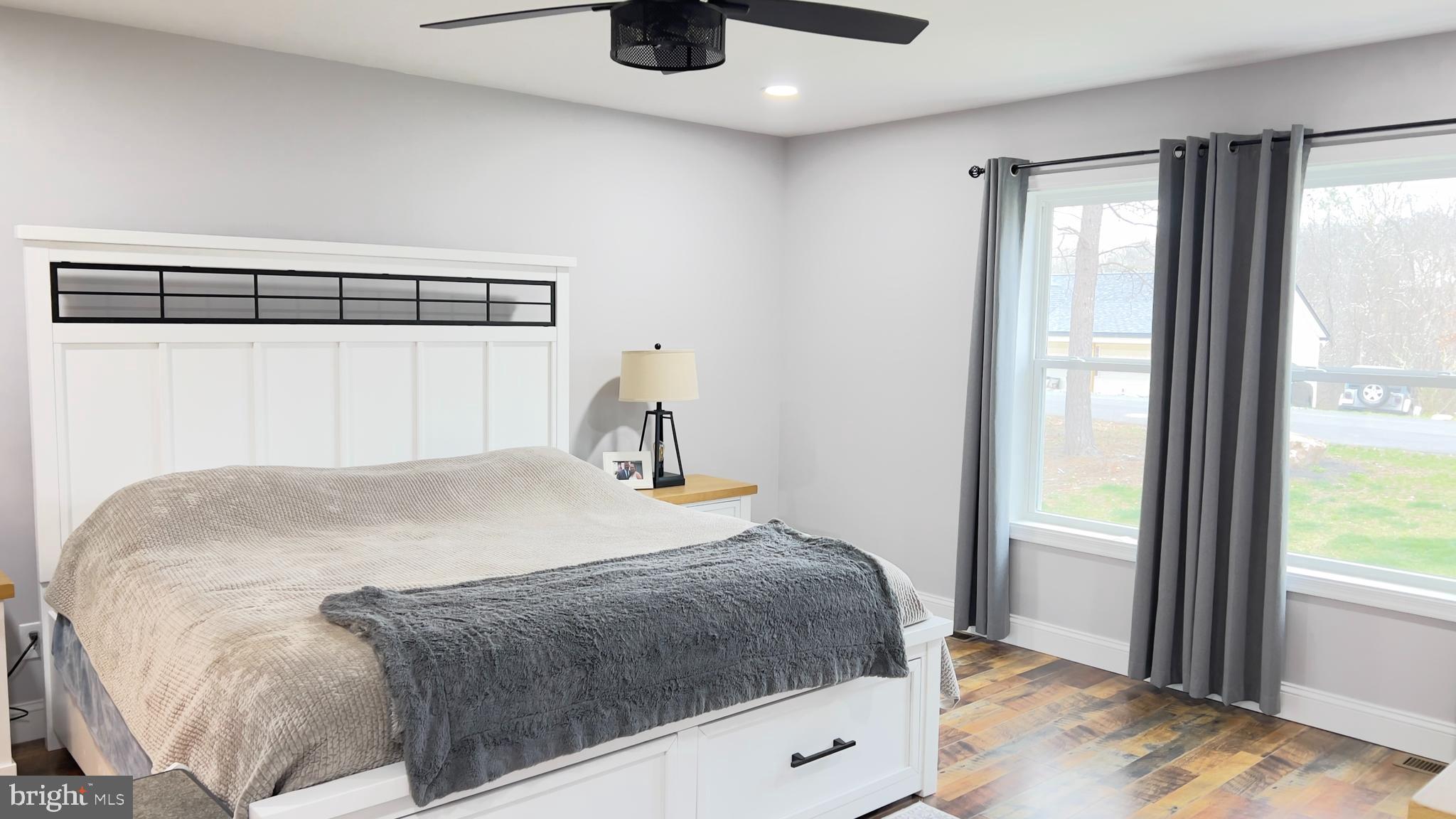 WINDOVER HILLS - Residential