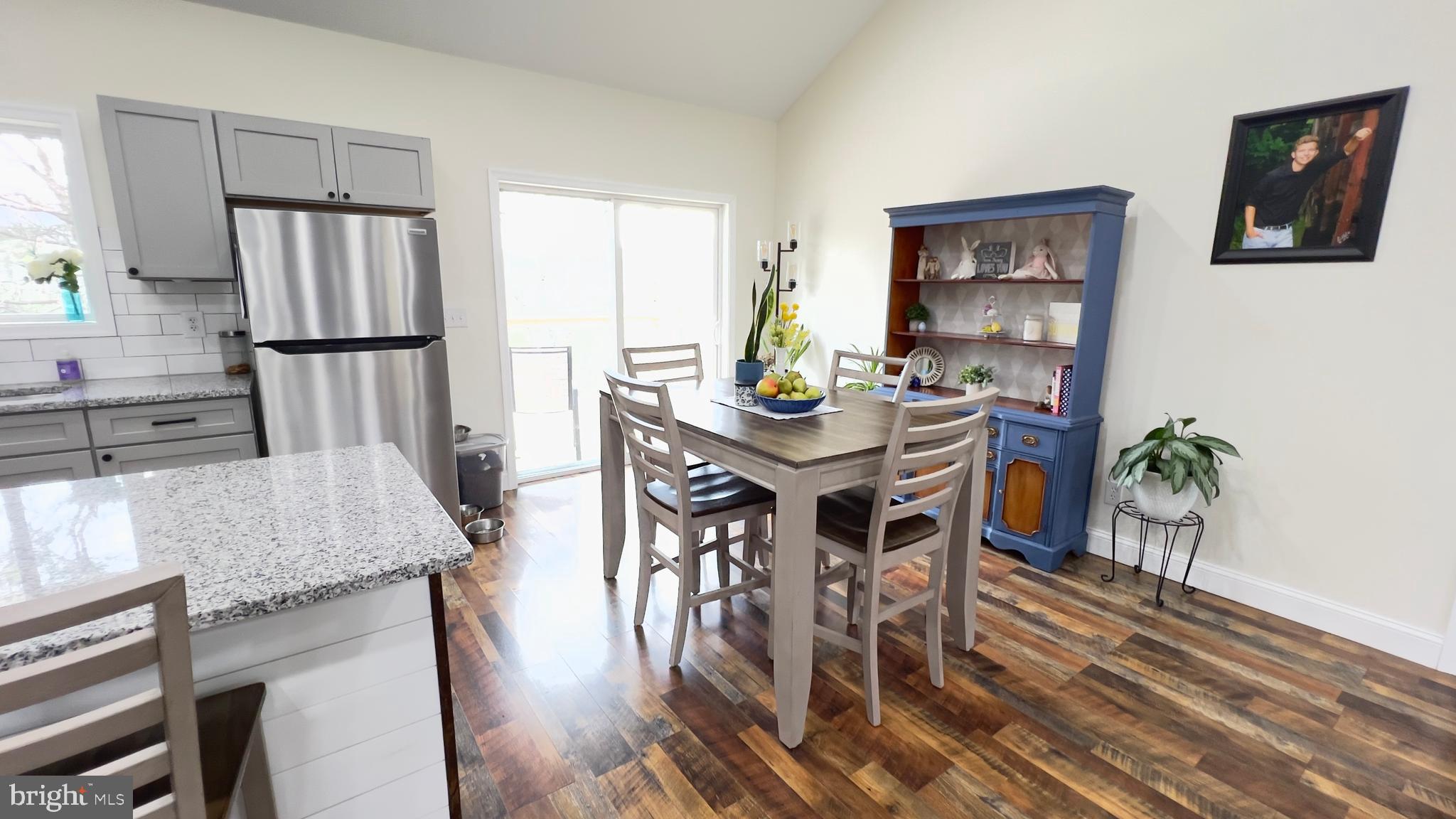 WINDOVER HILLS - Residential