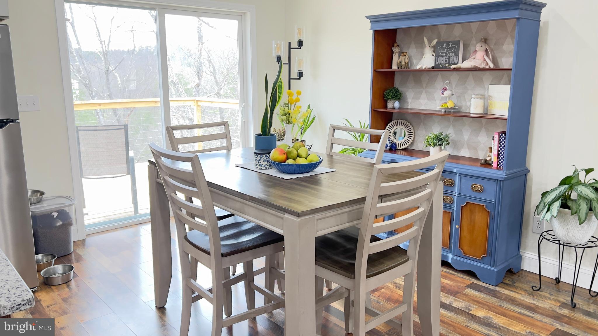 WINDOVER HILLS - Residential