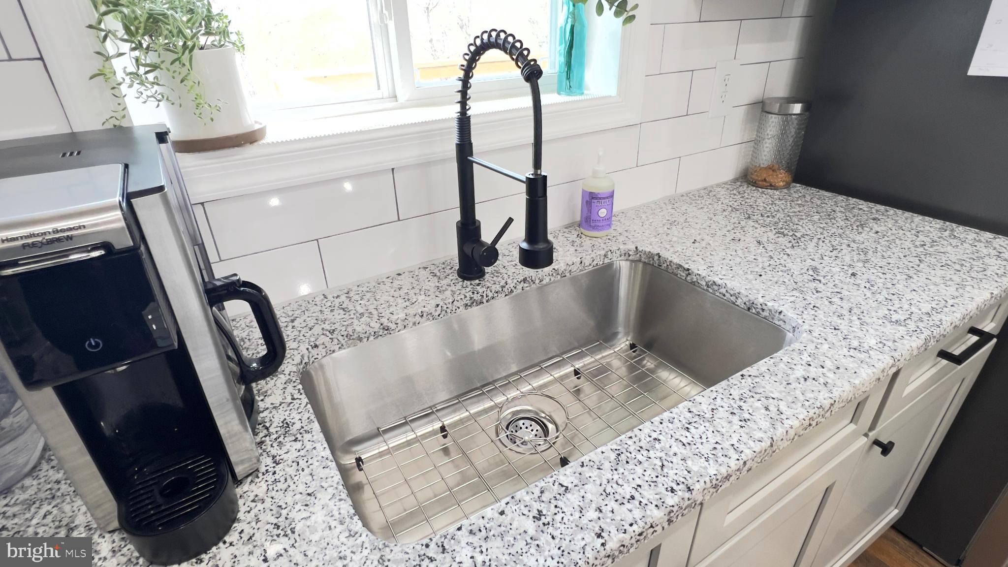 WINDOVER HILLS - Residential