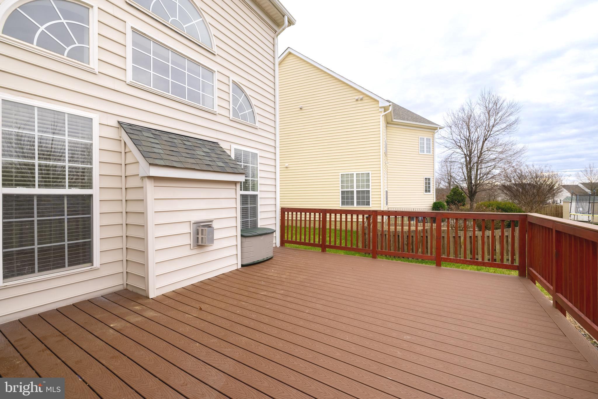 LINTON CREST - Residential Lease