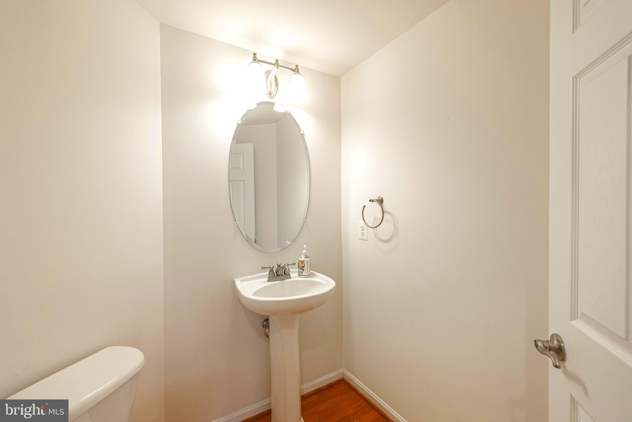 LINTON CREST - Residential Lease