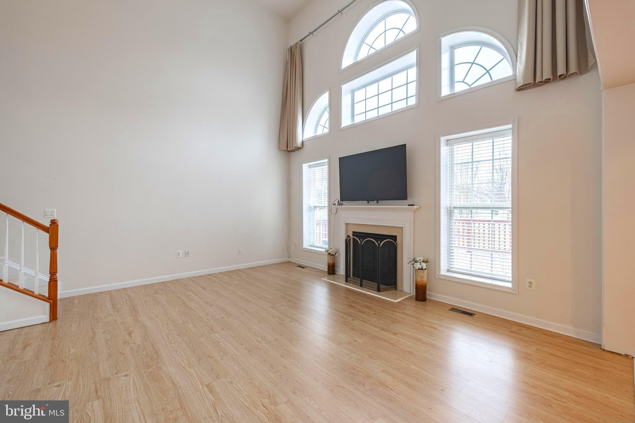 LINTON CREST - Residential Lease