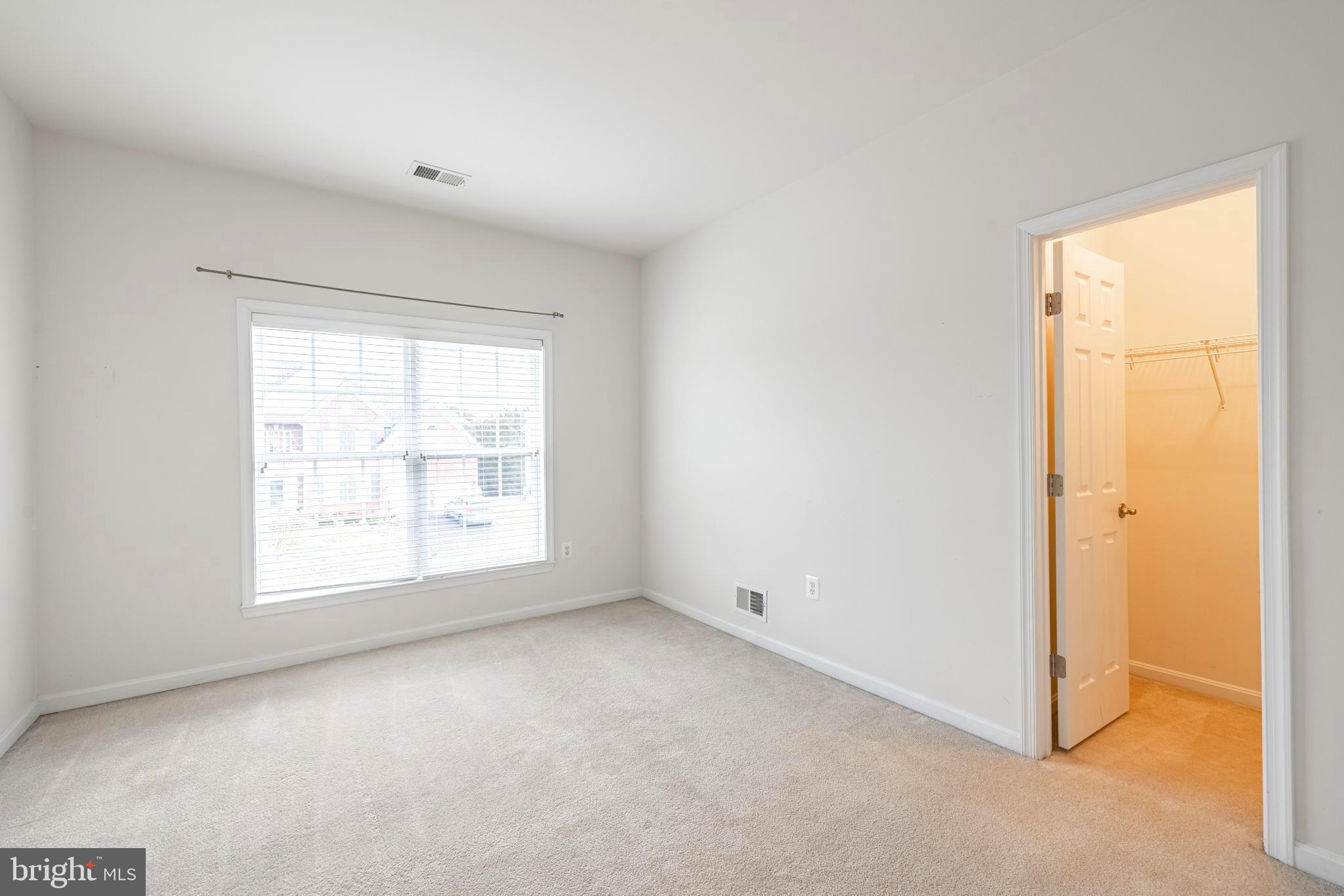 LINTON CREST - Residential Lease