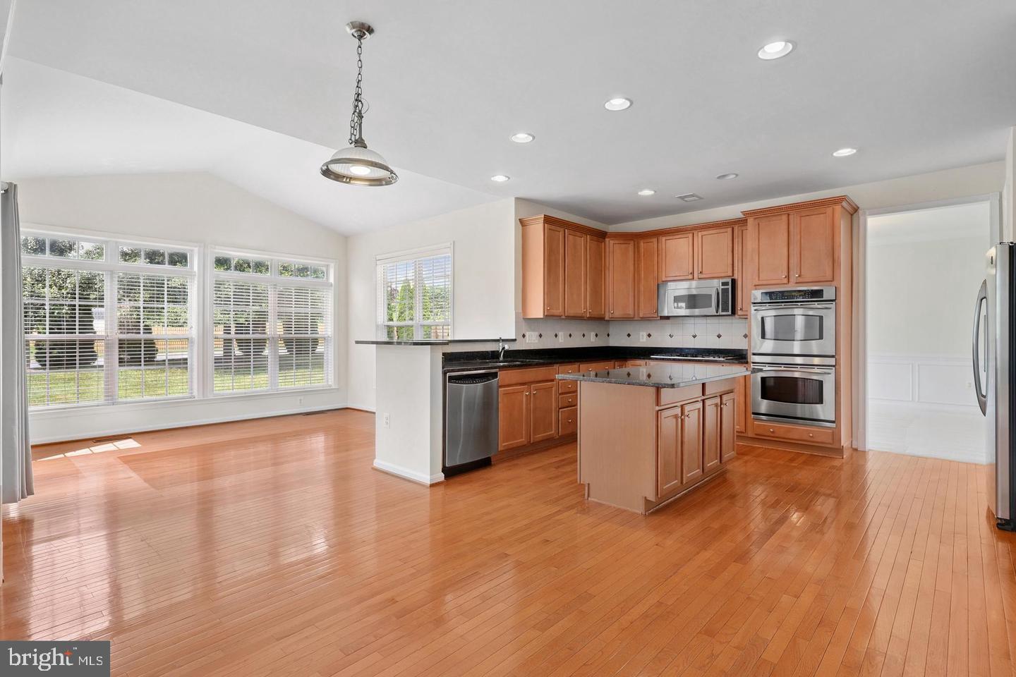 LINTON CREST - Residential Lease