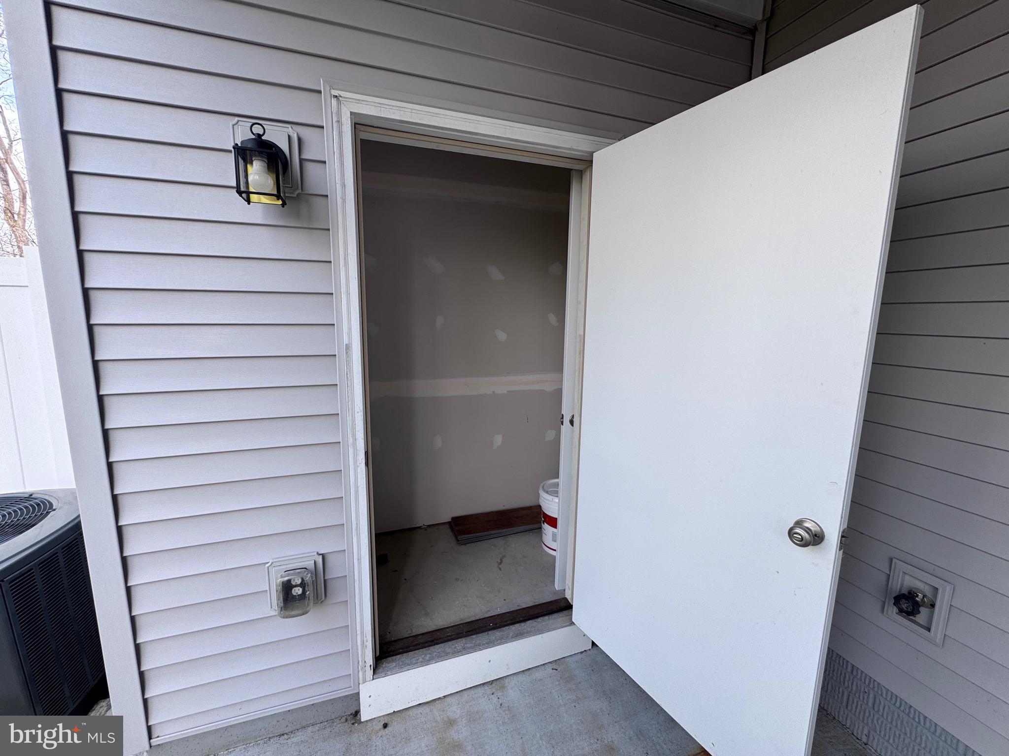 BRIDLE CREEK - Residential Lease