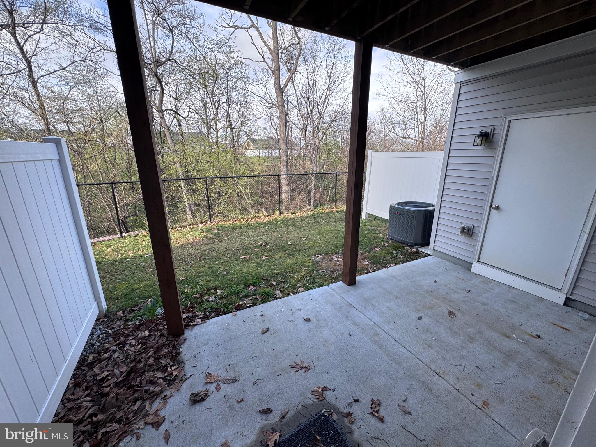 BRIDLE CREEK - Residential Lease