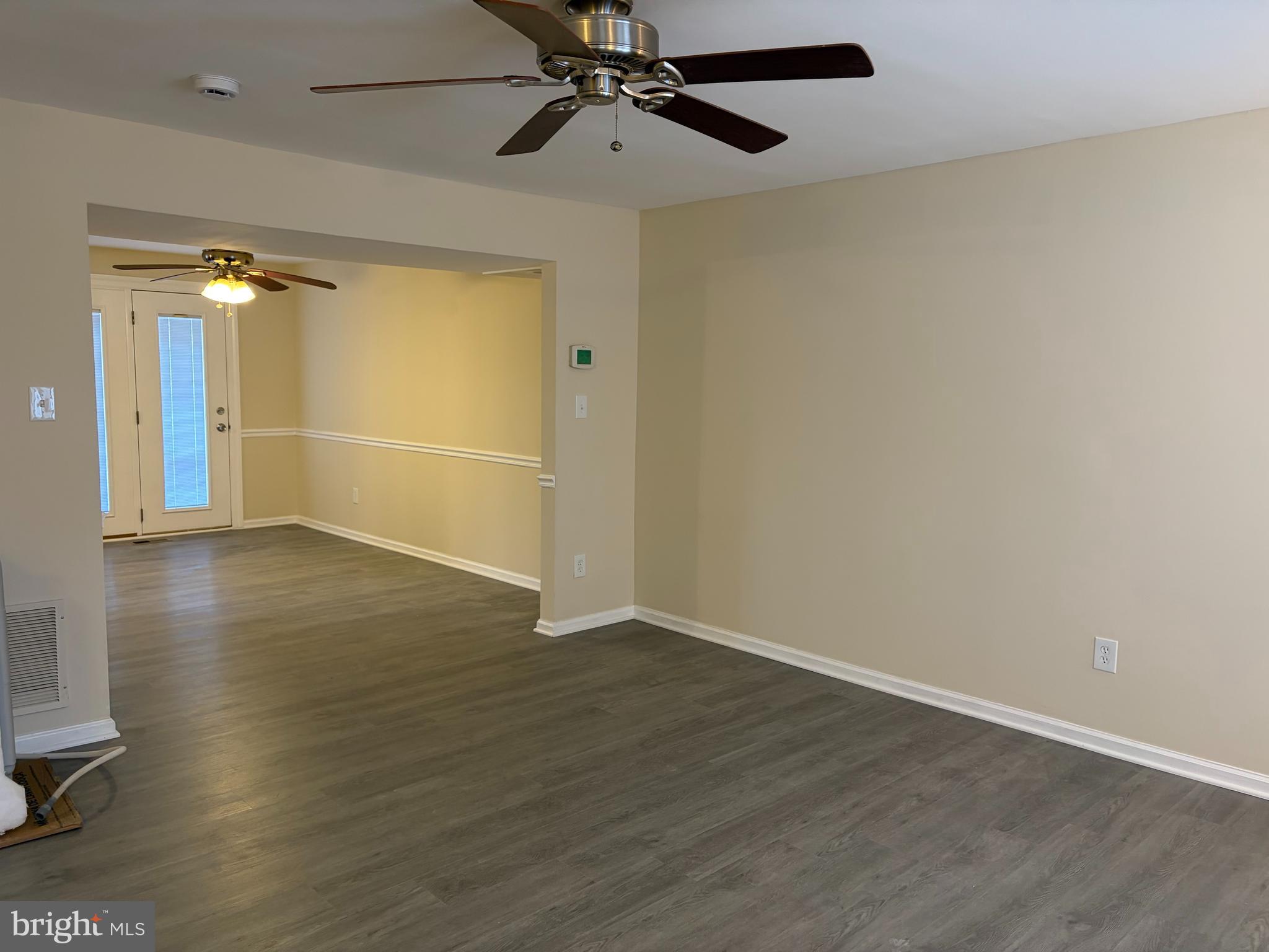 KINGS COURT - Residential
