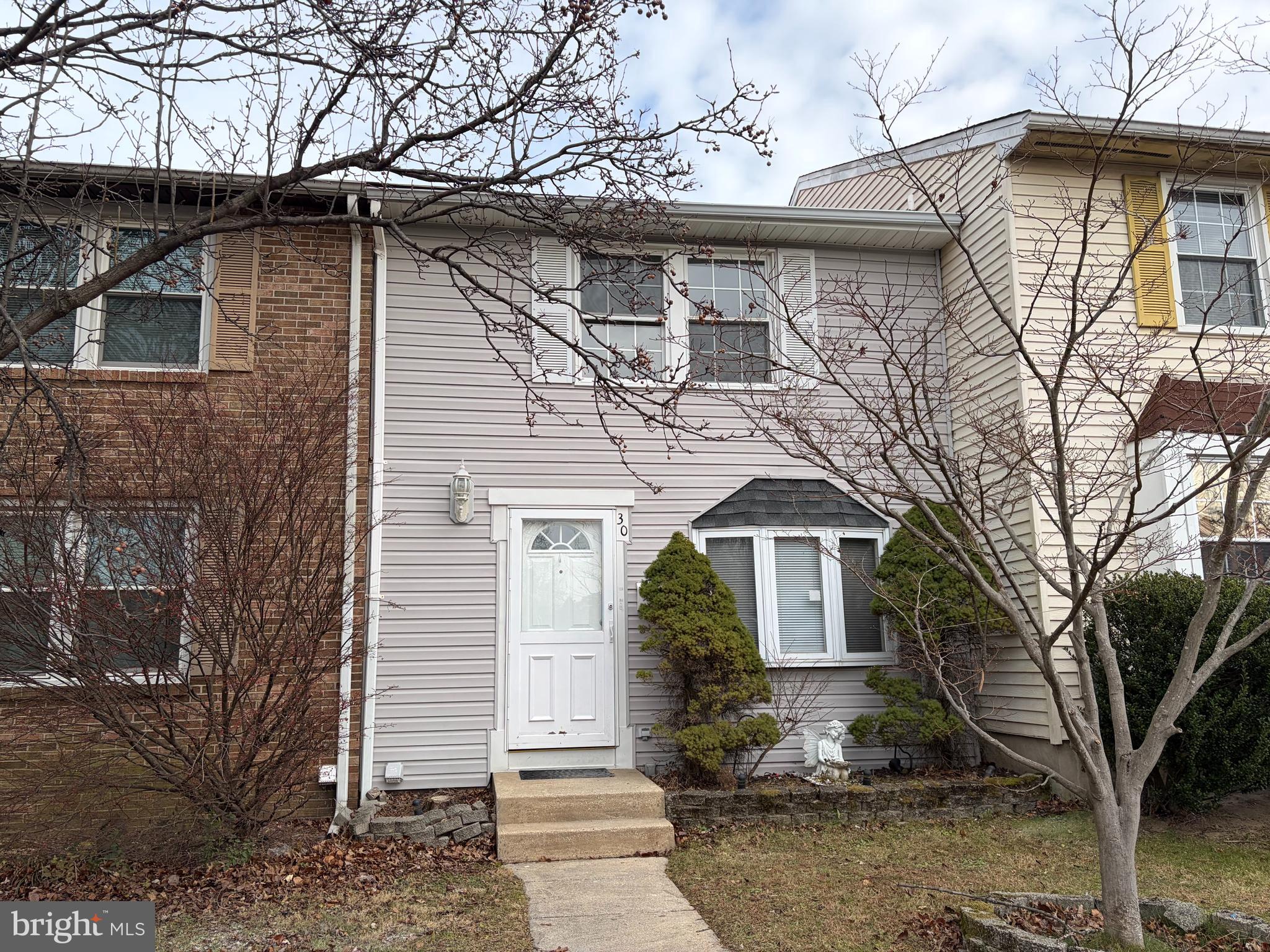 KINGS COURT - Residential