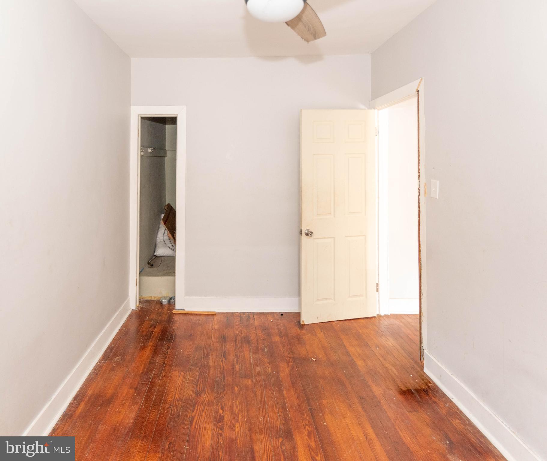 EAST BALTIMORE MIDWAY - Residential