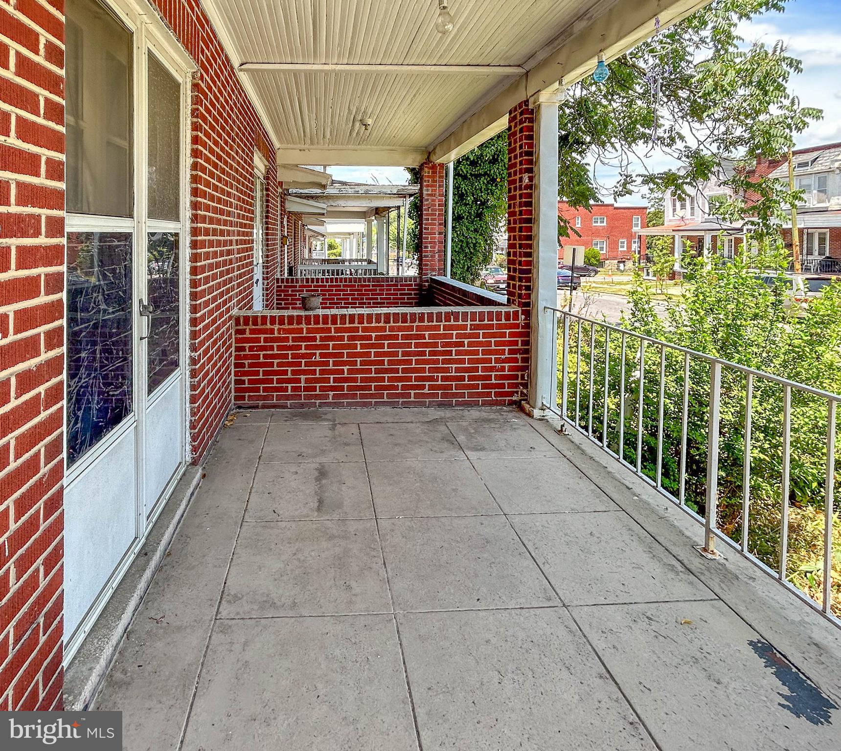 EAST BALTIMORE MIDWAY - Residential