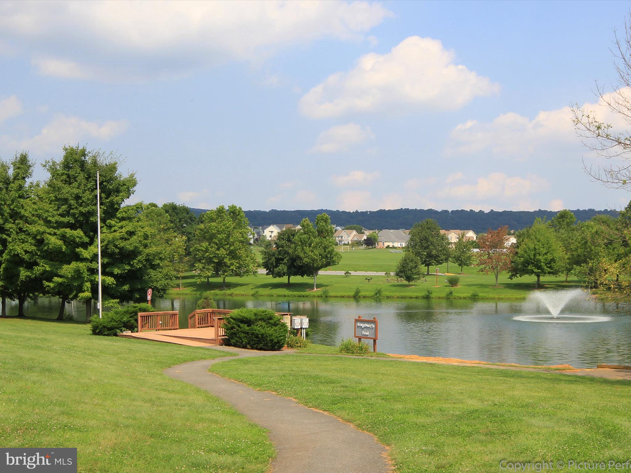 BROOKRIDGE SOUTH - Residential