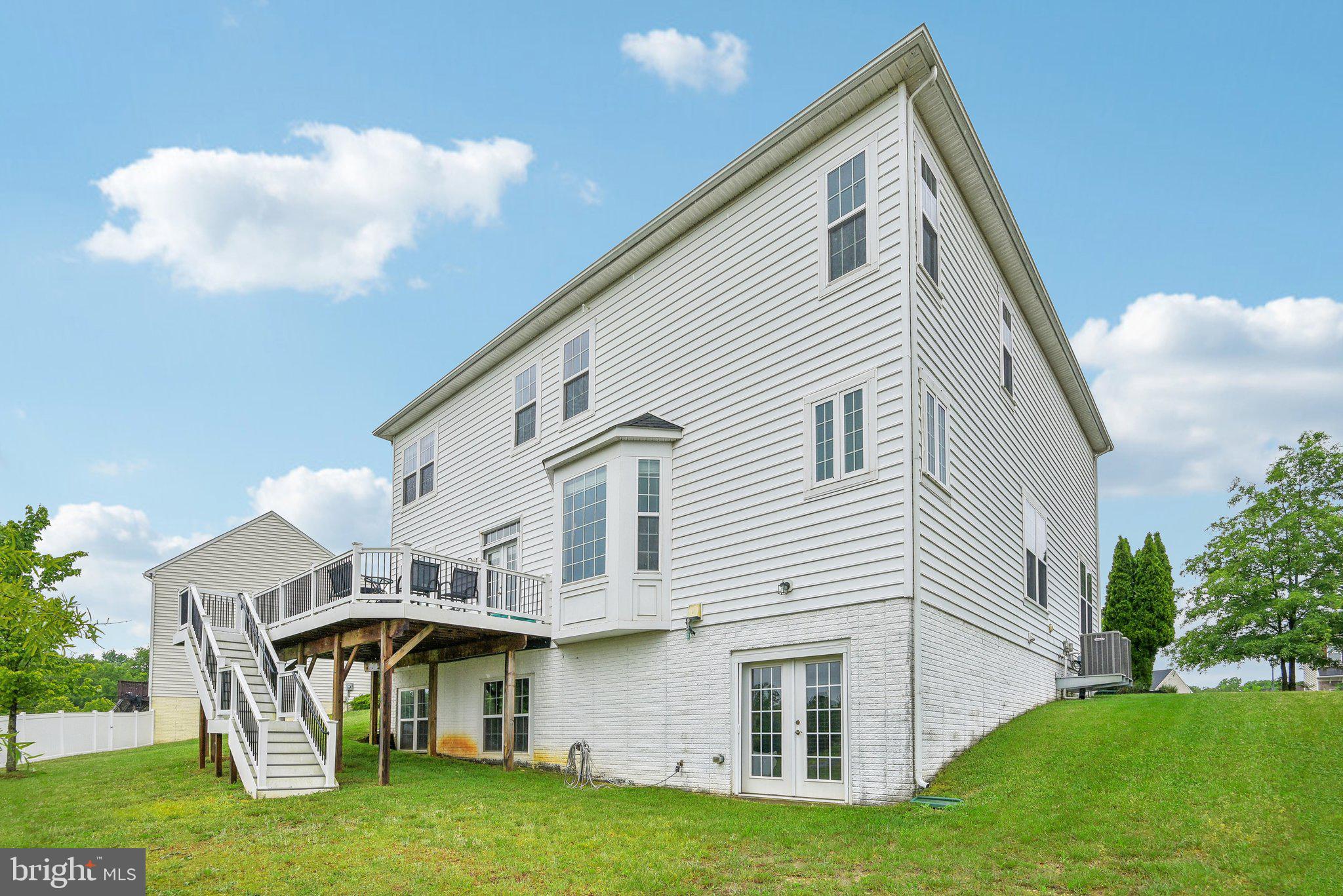 LAKEVIEW AT BRANDYWINE - Residential