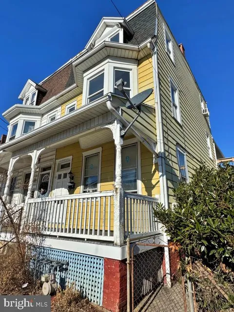 MLS: PAYK2074856