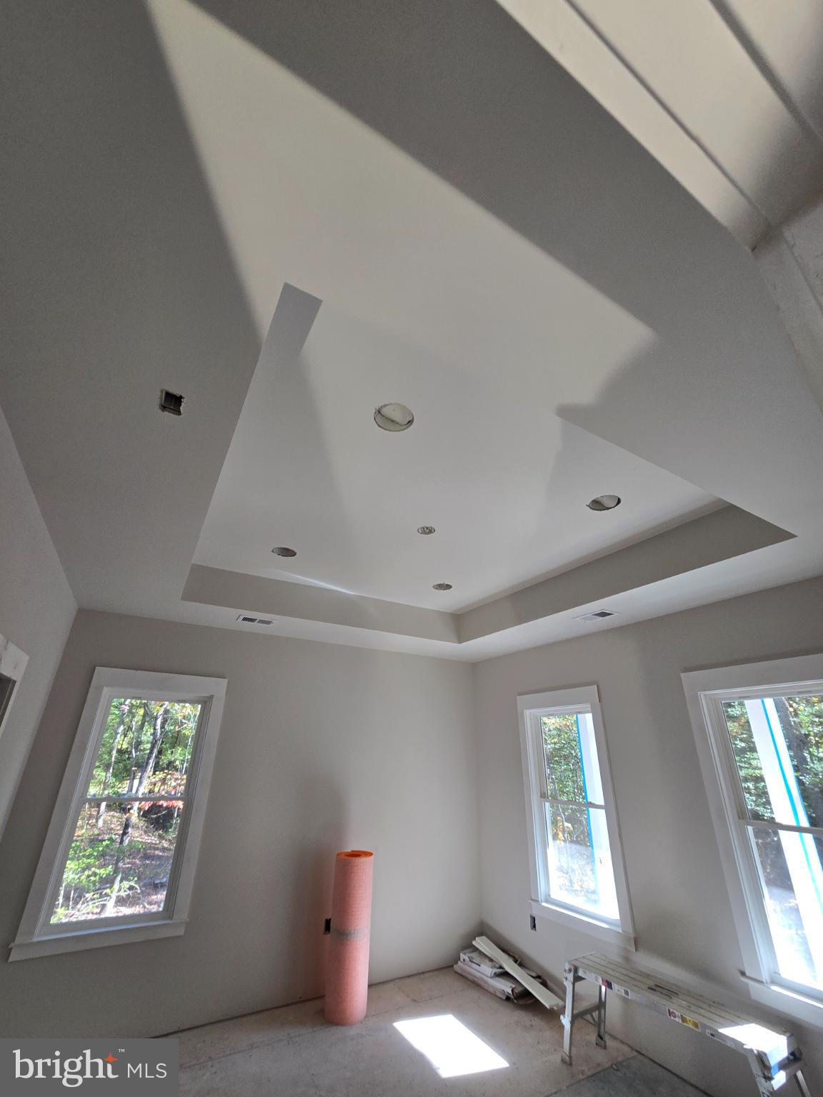 COLONIAL BEACH - Residential