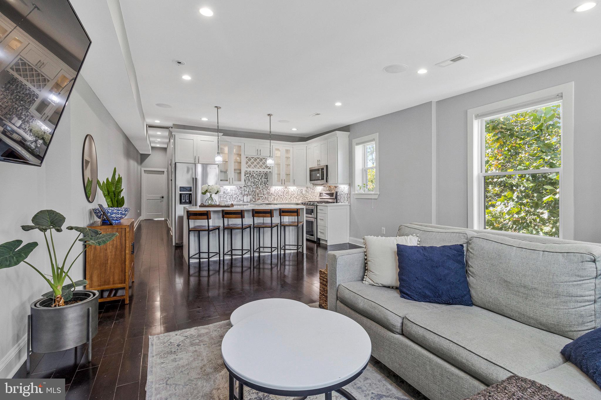 1501 1ST STREET NW 2